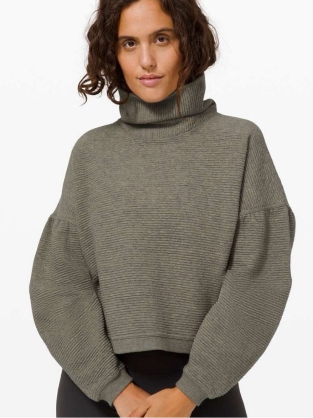 lululemon green sweater top pullover